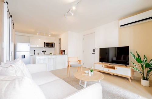 San Francisco Apartment | Relaxing 1BR With Beautiful View in San Francisco