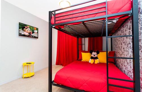Bellavida House | Relaxing 3 bedroom home near Disney 4564