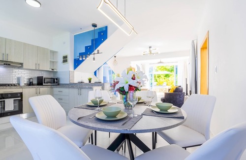 Punta Cana Villa | Relaxing 3-bedroom Villa With Pool Rooftop Jacuzzi in a Secluded Setting