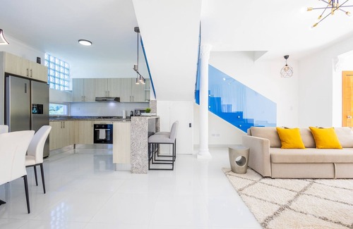Punta Cana Villa | Relaxing 3-bedroom Villa With Pool Rooftop Jacuzzi in a Secluded Setting