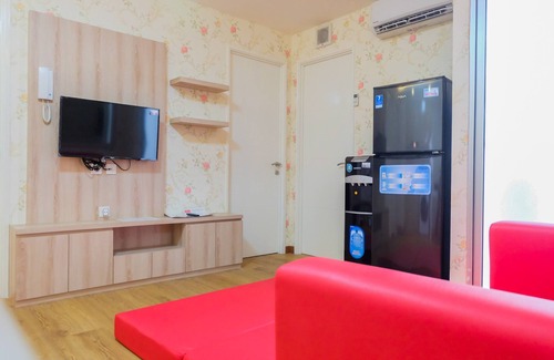 Jatinegara Apartment | Relaxing 3BR Apartment at Bassura City near Shopping Mall