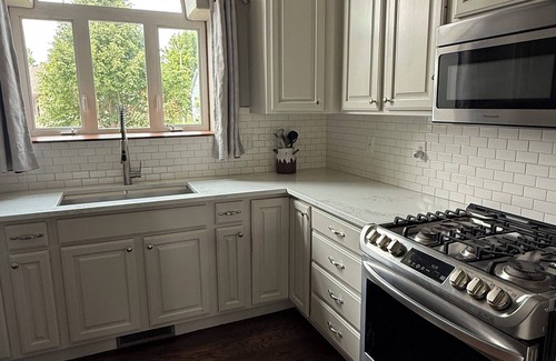 Sioux Falls House | Relaxing 4-bedroom Retreat with Cozy Patio in Sioux Falls & 2 full kitchens