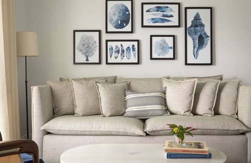 Key West Hotel | Relaxing Beach Getaway, 2BR Villa, with Onsite Pools, Onsite Parking, Shuttle!
