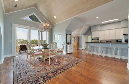 Debordieu Colony House | Relaxing Beach House, featuring a pool table, elevator and grill Daniel