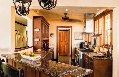 Playa Langosta House | Relaxing beachfront home- internet, a/c, gas grill, full kitchen, BBQ