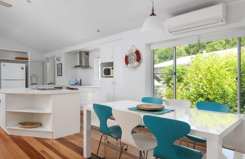Rainbow Beach House | Relaxing beachside Holdiay Home