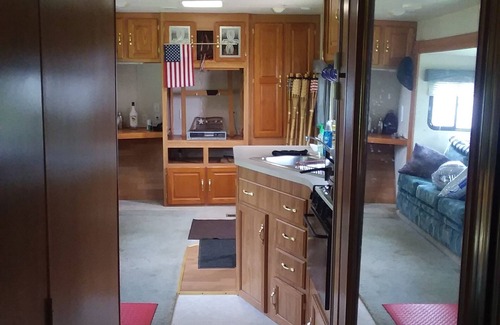 Ironwood House | Relaxing camper