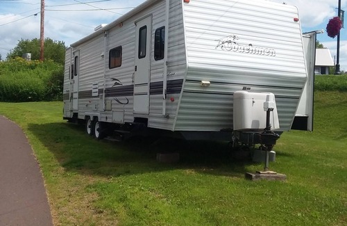 Ironwood House | Relaxing camper