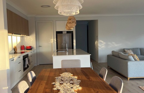 Manyana House | Relaxing coastal getaway w fire pit. A short stroll to the beach and surf.