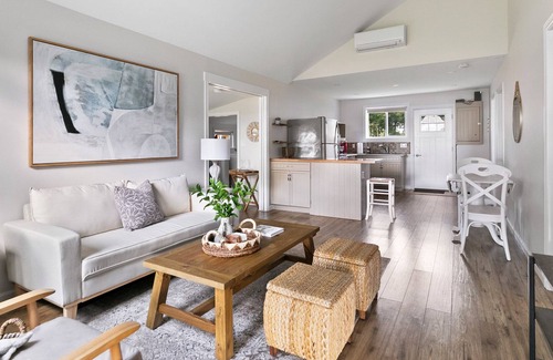 Town of Essex Cottage | Relaxing Cottage near EPIC wineries