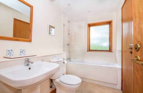 Marybank House | Relaxing family holiday home set in picturesque surroundings only twenty minutes from Inverness