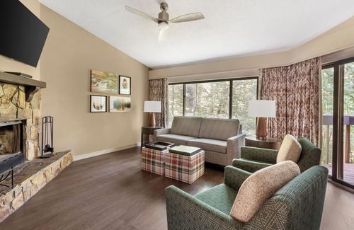 Sapphire Resort | Relaxing Getaway! 2 Spacious Units with Kitchen, Near Ski Sapphire Valley