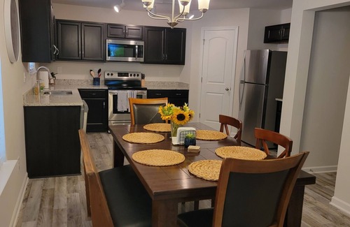 New London House | Relaxing getaway, Badin Lake NC