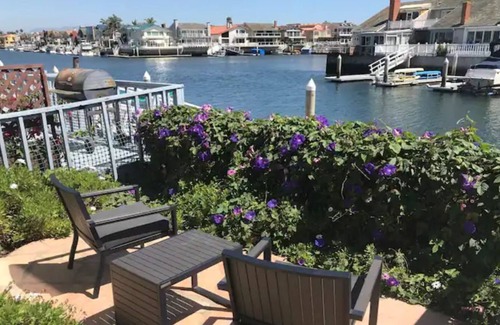 Channel Islands House | Relaxing Harbor Townhouse Minutes from the Beach