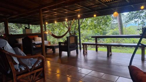 Montezuma House | Relaxing house in Montezuma
