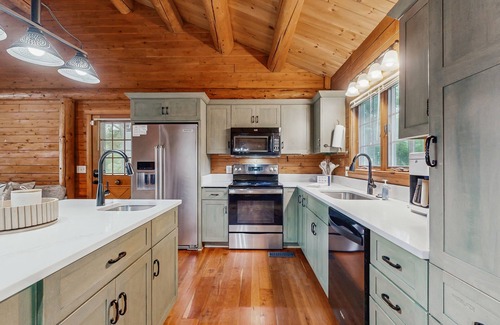 Bumpass Cabin | Relaxing lakeside cabin with private dock, firepit, boat ramp and water access