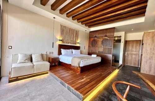 Tulum Hotel | Relaxing Lakeside Retreat Pool, Hot Tub y Patio
