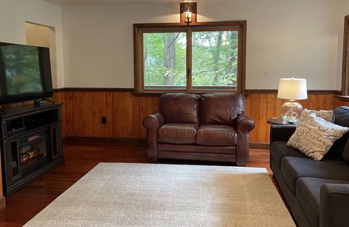 Waynesville Ski Chalet | Relaxing Mountain Chalet