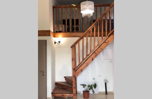 Safed Old City Apartment | Relaxing mountain view haven