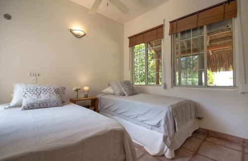 Puerto Juarez Villa | ☆Relaxing Oceanfront Private Villa- CASA EL MECO☆