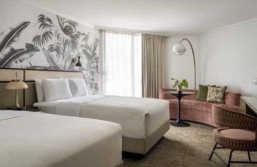 Hunt Club Hotel | Relaxing PGA National Getaway with Sports Courts, Pools, and Kids Activities
