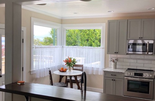 Port Townsend Historic District House | Relaxing place to gather with friends and family in Uptown Port Townsend, ~WA~