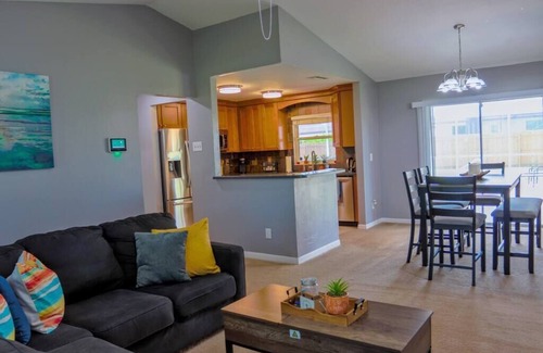 Cape Coral House | Relaxing Pool Home w/3 Bedrooms & Fenced In Yard for LovelyPeople
