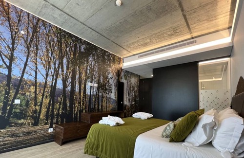 Balocas House | Relaxing Apt. w/ Balcony and Full Kitchen | Indoor Pools + Spa
