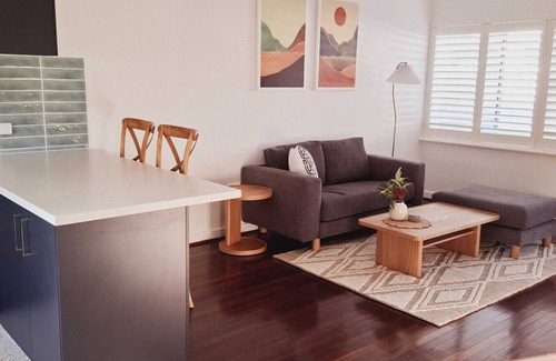 Rockingham Apartment | Relaxing Retreat Near Penguin Island