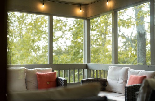 The Galena Territory House | Relaxing Retreat with Hot Tub and Fire Pit