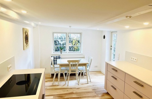 Tating Cottage | Relaxing under thatch in Tating (near St. Peter-Ording)
