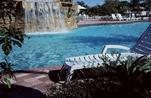 Weston Apartment | Relaxing Vacation 1BR Condo! Located central to all the happenings in South FL!