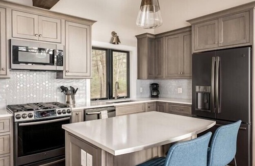 Moultonborough House | Relaxing Waterfront Escape on Lake Winnipesaukee