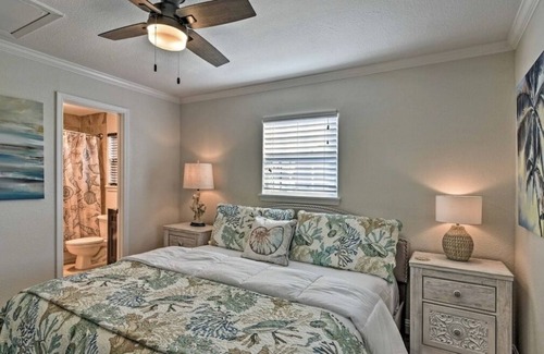 Galveston County House | Relaxing Waterside Home w/ Dock & Extra Suite