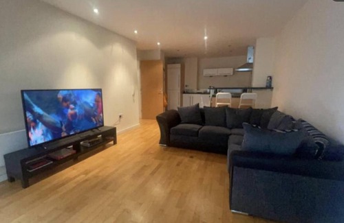 Leeds Apartment | Remarkable 2-bed Apartment in Leeds