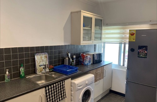 Abelemkpe Apartment | Remarkable 2-bed Apartment in Accra