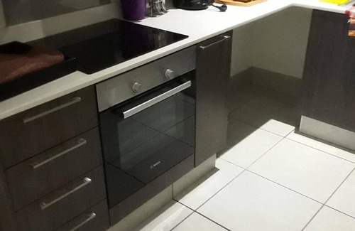 Greater Johannesburg Metropolitan Area Apartment | Remarkable 3-bed Apartment in Fourways, Sandton