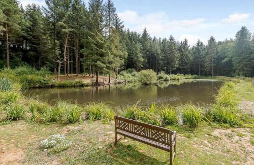 Honiton House | Remarkable 3-Bed Lodge in Honiton
