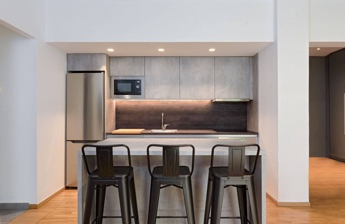 Koukaki Villa | Remarkable Athens Apartment | 1 Bedroom | Apartment Koukei | Balcony | Koukaki.