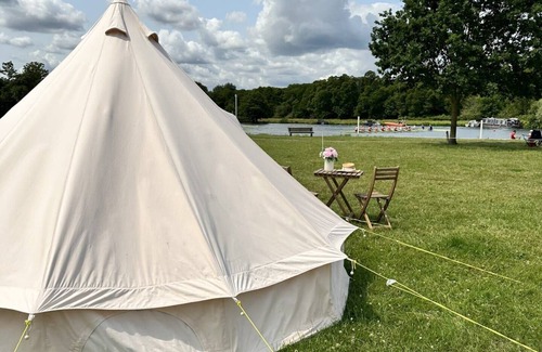 Henley-on-Thames RV Rental | Remenham Farm Glamping Tent 3 - During Henley Royal Regatta 2024