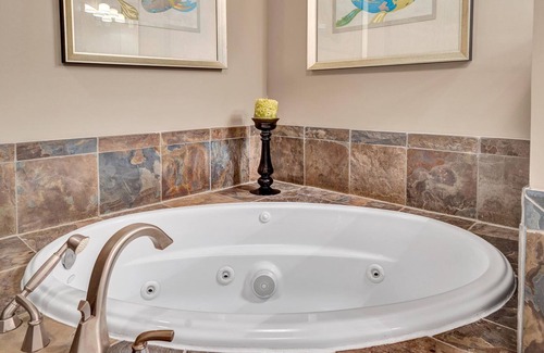 Westlake Corner Condo | Remmy's Place - Luxury walkable condo with lake/mountain views, fireplace & pool