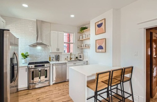 Lincoln Park House | Remodeled 3bd I Baker I Broadway I Sante Fe I CBD