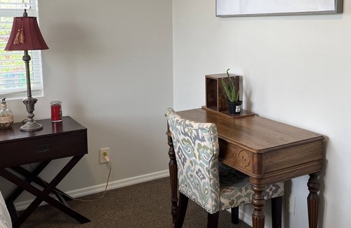 Buechel Apartment | Remodeled apartment 15 mins. From downtown Louisville