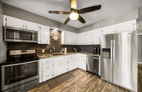 Grove Cabin | Remodeled cabin on Grand Lake with boat slip and boat dock. Pet-Friendly!