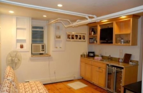 Yachting Village House | Remodeled Downtown Newport Home: Steps from Everything in Town