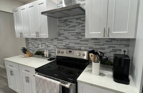 Braun Hollow House | REMODELED FAMILY HOUSE WITH POOL, ON EXCELLENT LOCATION IN SAN ANTONIO!