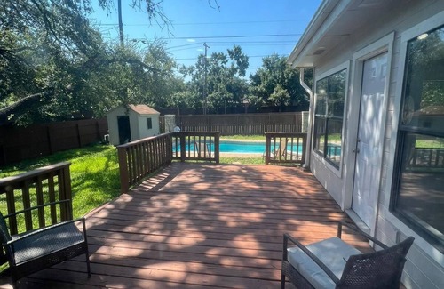 Braun Hollow House | REMODELED FAMILY HOUSE WITH POOL, ON EXCELLENT LOCATION IN SAN ANTONIO!