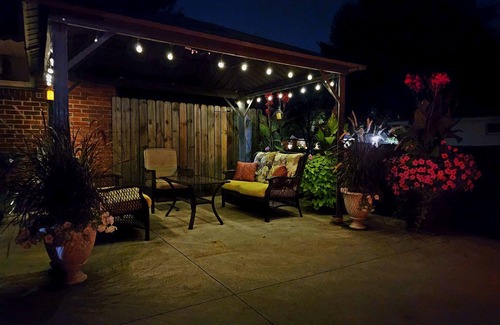 Southwyck House | Remodeled modern & loaded, firepit, kid friendly