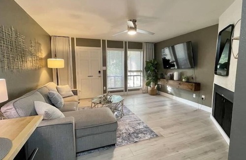 Security Acres Apartment | Remodeled Old Town Condo, Heated Pool, Hot Tub!
