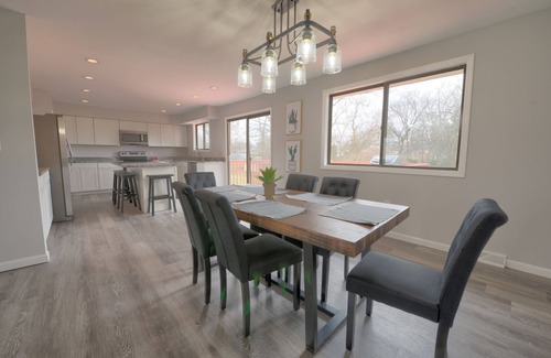 Amberley Village House | Remodeled Spacious home Minutes from Downtown!
